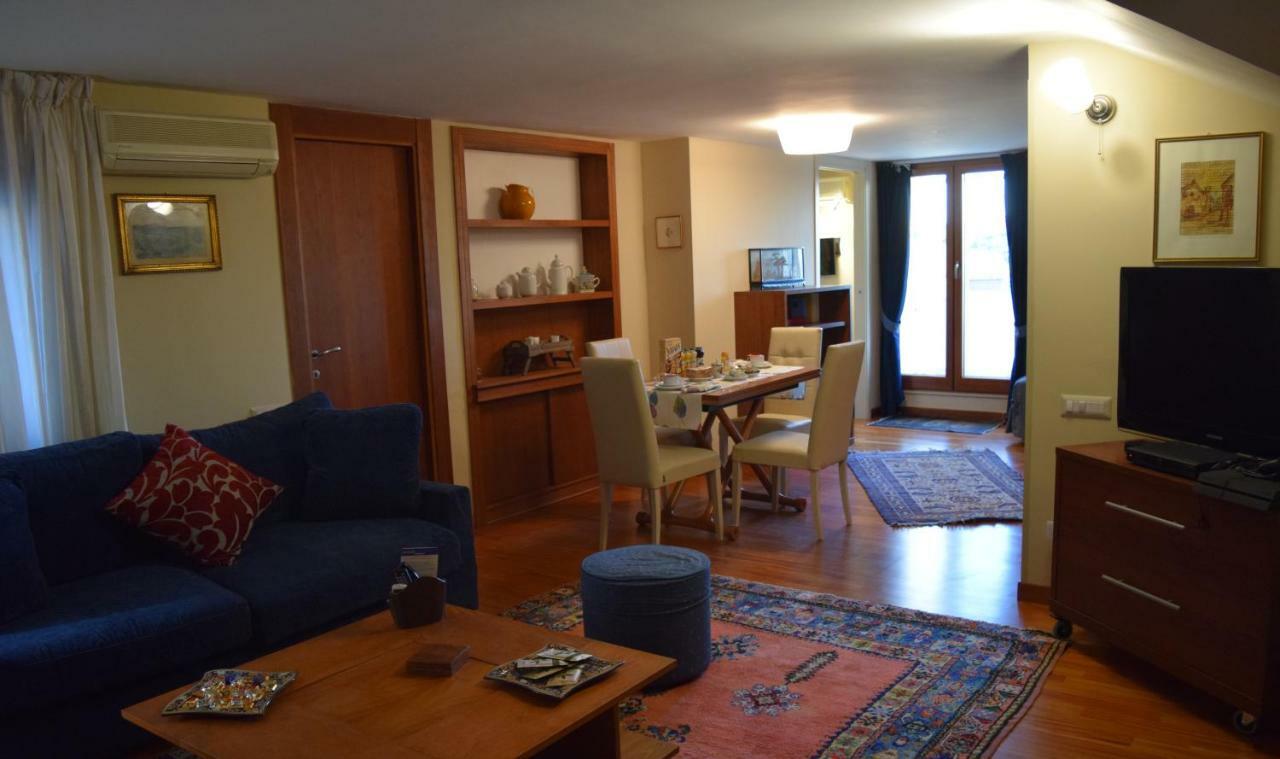 Le Petite Resort B&B Rome Bagian luar foto